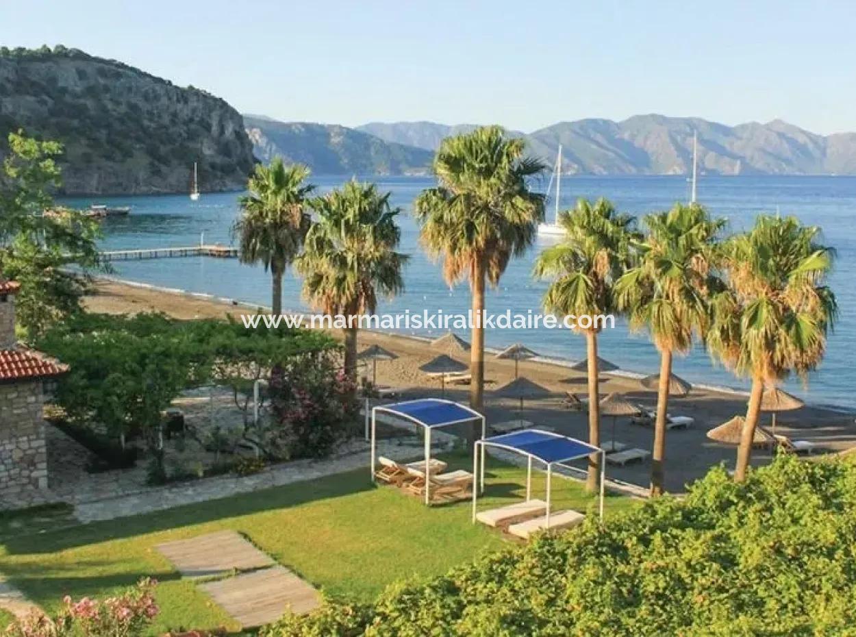 Marmaris,Die Für Den Verkauf Gebaut Auf Einem Grundstück Von 5000 M2 E 18 Km Entfernt Von Der Villa Und Dem Bestehenden Pier Restaurant