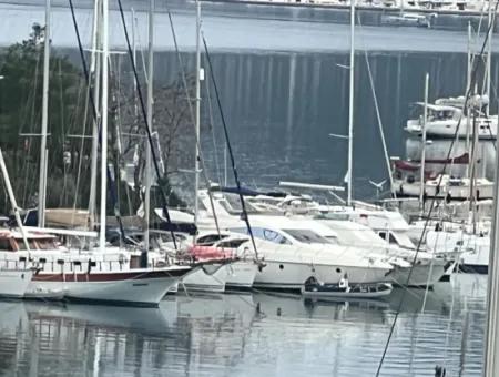 1400 M2 Große Yacht Direkt Am Meer In Marmaris Orhaniye Village