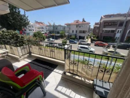 Marmaris Zentrum 3 Zimmer 1 Wohnzimmer Küche 140M2 Arakat Wohnung Zum Verkauf Ganz In Der Nähe Des Meeres