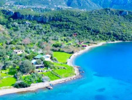 Marmaris Söğüt Köyünde Denize Sıfır 378M2 Yatırım İçin Uygun Satılık Tarla