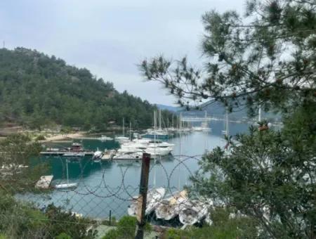 Marmaris Orhaniye Köyünde 1400M2 Denize Sıfır Yatçekek Yeri Hisseli Tapu